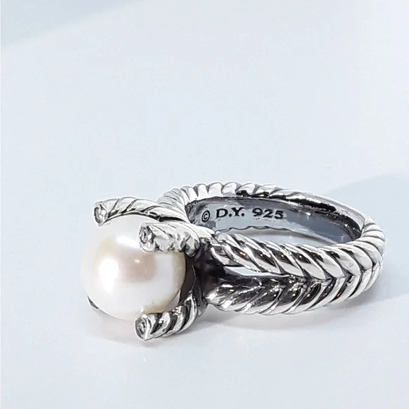 David Yurman Sterling Silver Pearl Ring - Picture 3 of 7